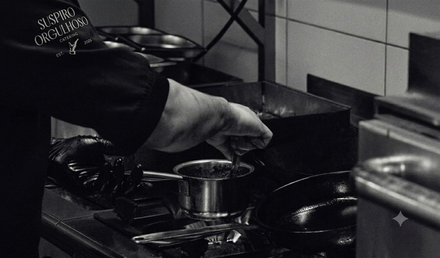 Suspiro Orgulhoso chef cooking in the kitchen